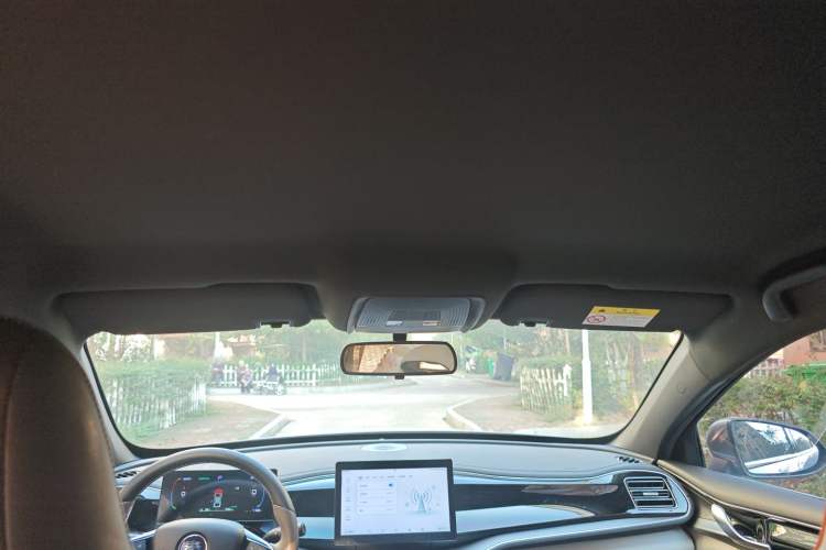 Used BYD Qin PLUS 2024 Honor Edition EV 420KM Leading Model
