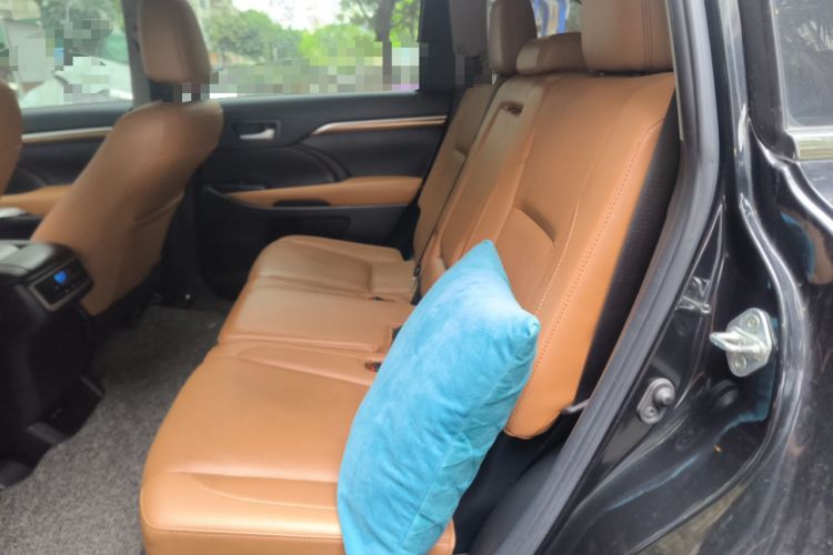 Used Toyota Highlander 2020 2.0T Four-Wheel Drive Millionth Anniversary Edition 7 Seats
