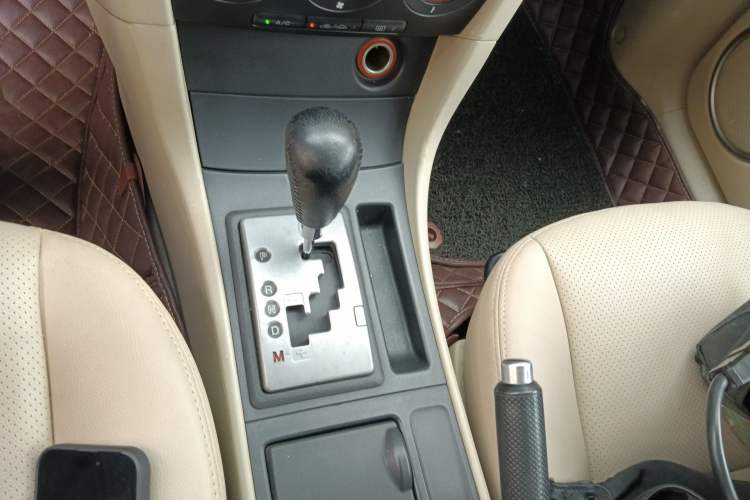 Used Mazda 3 2007 1.6L Automatic Standard Edition Gear Lever