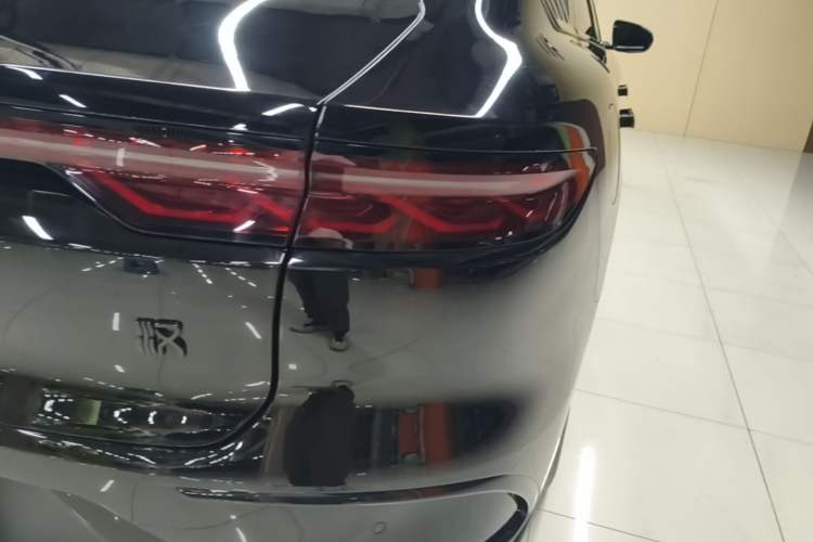 Used BYD Han 2024 DM-i Glory Edition 121KM Prestige Model
