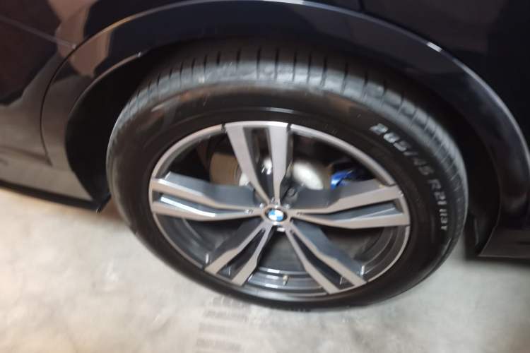 Used BMW X7 2021 xDrive40i Luxury M Sport Package