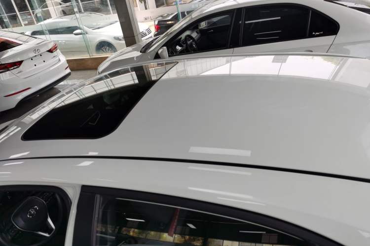 Used Toyota Corolla 2023 1.8L Smart Electric Hybrid Dual-Motor Elite Edition
