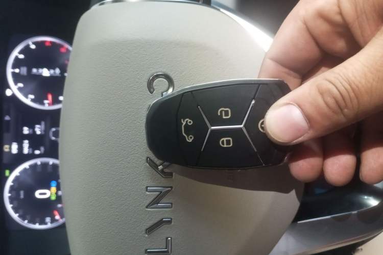 Used Lynk & Co 01 2017 2.0T Two-Wheel Drive Zhaopu Version