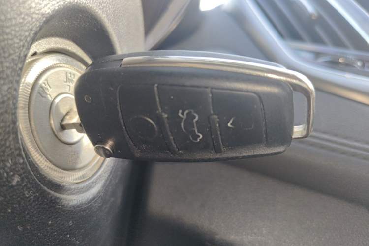 Used CHANGAN Eado 2015 1.6L Automatic Junku Model China V Standard