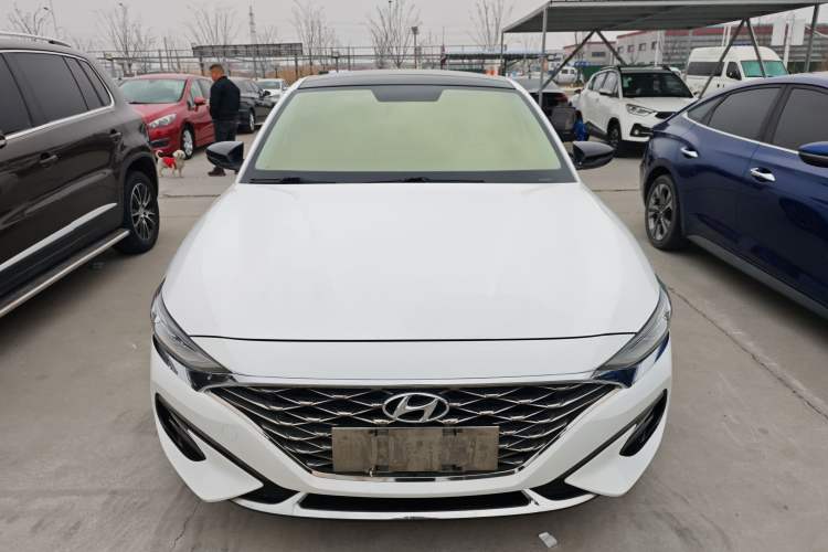 Used Hyundai Lafesta 2019 280TGDi Smart Speed Version China VI Standard Front