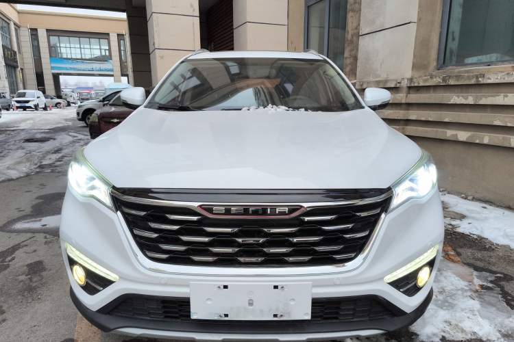 Used FAW Senya R9 2018 1.2T Automatic Luxury Smart Edition
