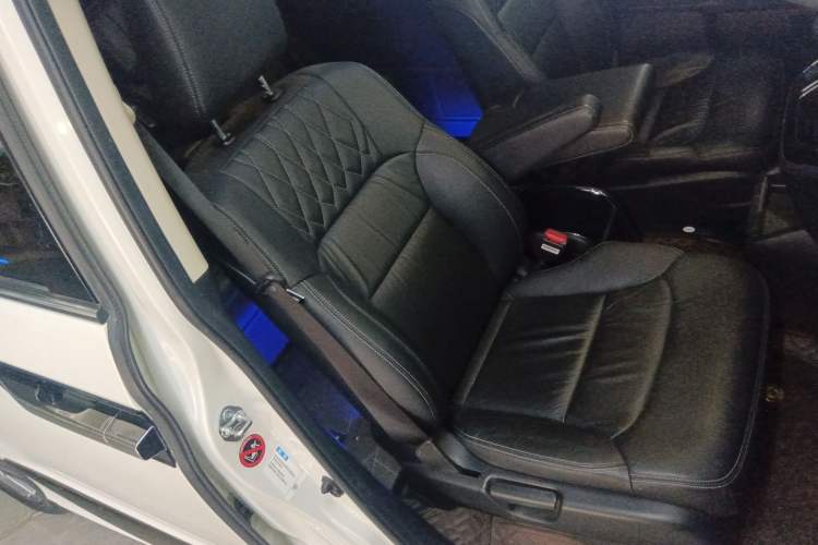 Used Honda Elysion 2019 2.0L Hybrid Supreme Edition
