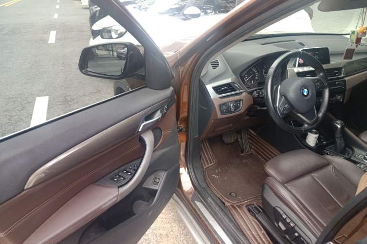 Used BMW X1 2018 xDrive20Li Luxury Edition
