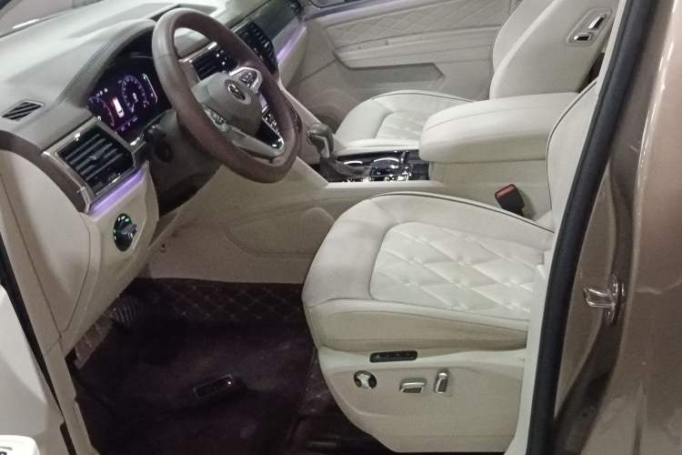 Used Volkswagen Viloran 2020 380TSI Prestige Edition