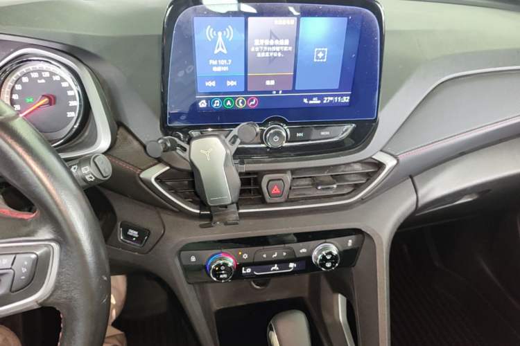 Used Chevrolet Orlando 2020 Light Hybrid Redline 530T Automatic Enjoyment Edition (5+2 Models)
