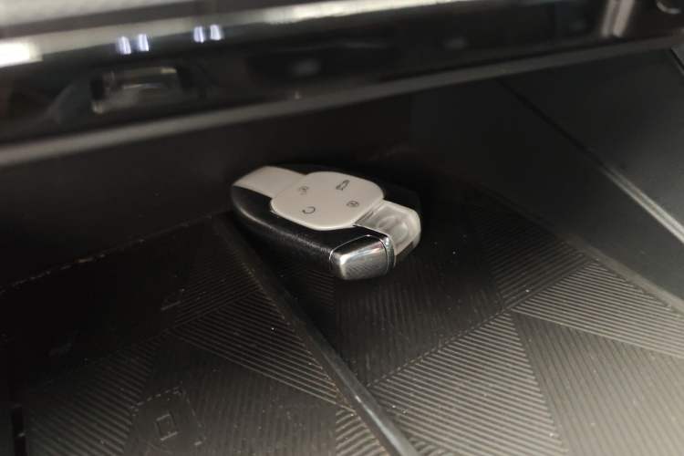 Used GAC Trumpchi GS3 2023 Shadow Speed 270T R-STYLE Edition Interior 1