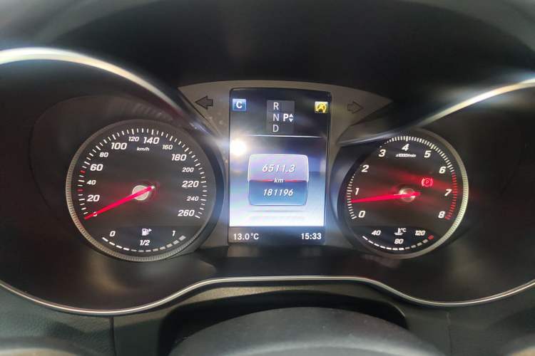 Used Mercedes-Benz GLC 2016 GLC 260 4MATIC Luxury Model