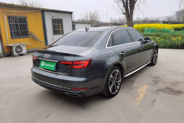 Used Audi A4L 2019 40 TFSI Ambition China VI
