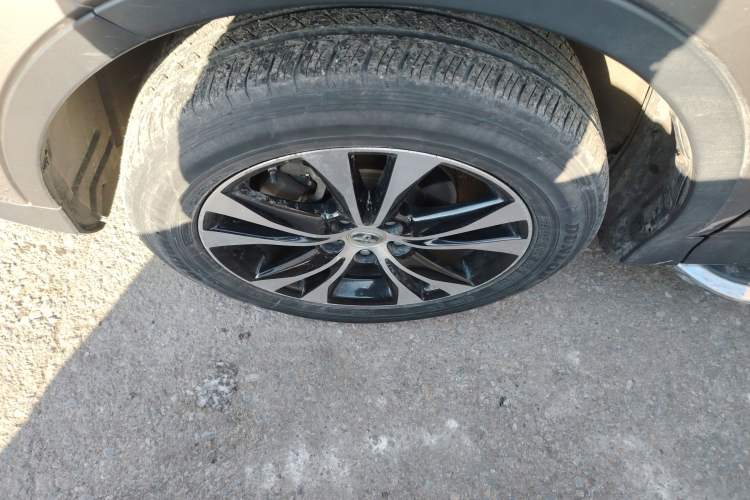 Used Toyota RAV4 2015 2.5L Automatic 4x4 Elite Edition
