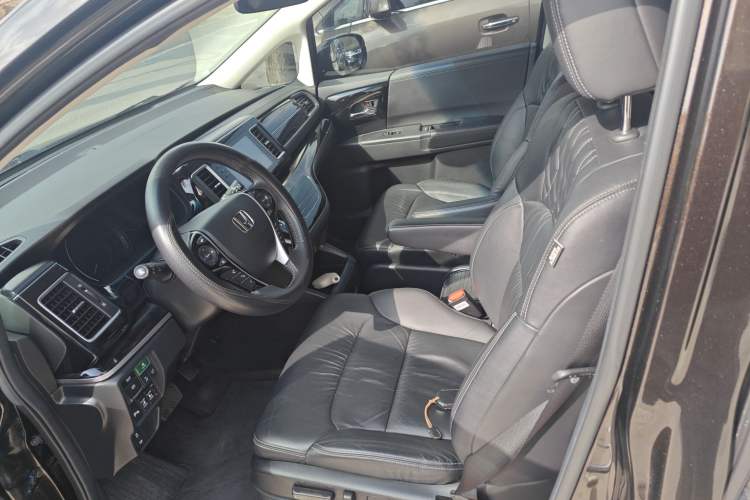 Used Honda Elysion 2019 2.0L Hybrid Luxury Edition
