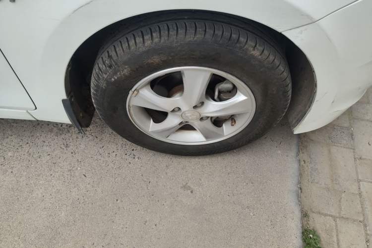 Used Hyundai Verna Ray 2014 1.4L Automatic GLX