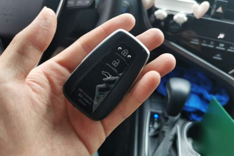 Used Toyota Camry 2023 2.0GVP Premier Edition
