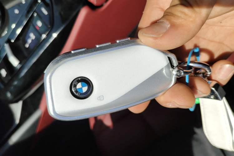 Used BMW i5 2025 eDrive 35L M Sport Package Vehicle Key