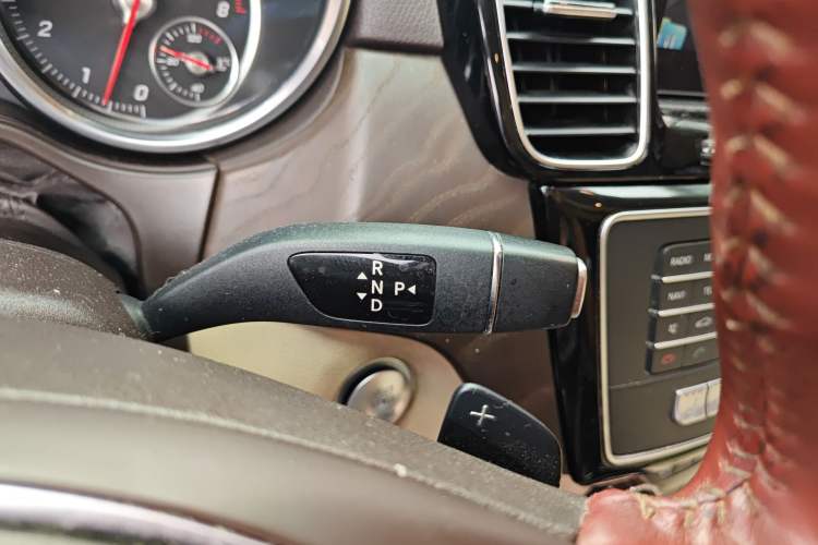 Used Mercedes-Benz GLE  Gear Lever