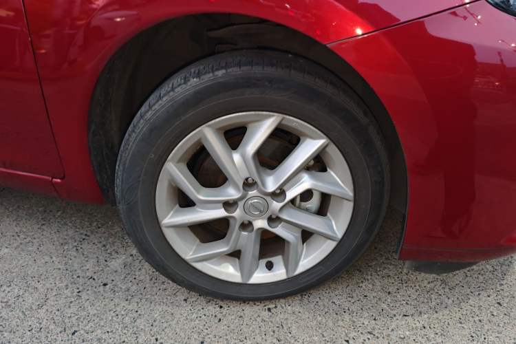 Used Nissan Tiida 2021 1.6L CVT Smart Drive Edition Right Front Wheel Hub