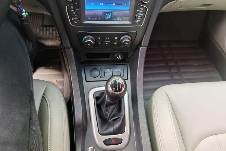 Used BAIC Senova D50 2014 1.5L manual comfort version