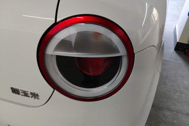 Used CHANGAN NEVO Lumin 2023 205km Xiangqin Version Exterior 3