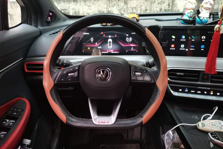 Used CHANGAN UNI-T 2020 1.5T Prestige Version