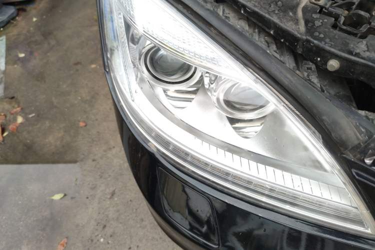 Used Mercedes-Benz S-Class 2012 S 300 L Luxury Grand Edition Right Front Headlight