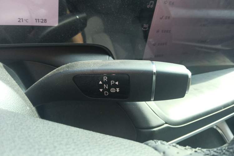 Used XPeng P7 2024 P7i 550 Pro Gear Lever