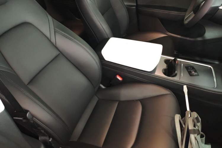 Used Tesla Model Y 2024 Rear-Wheel-Drive Version