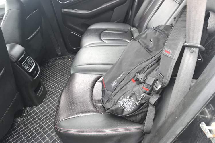 Used Baojun 560 2016 1.8L iAMT Luxury Model