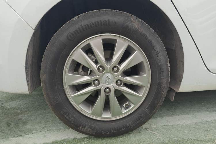 Used Hyundai Celesta 2018 1.6L Automatic GL Enjoyment Edition China VI compliant