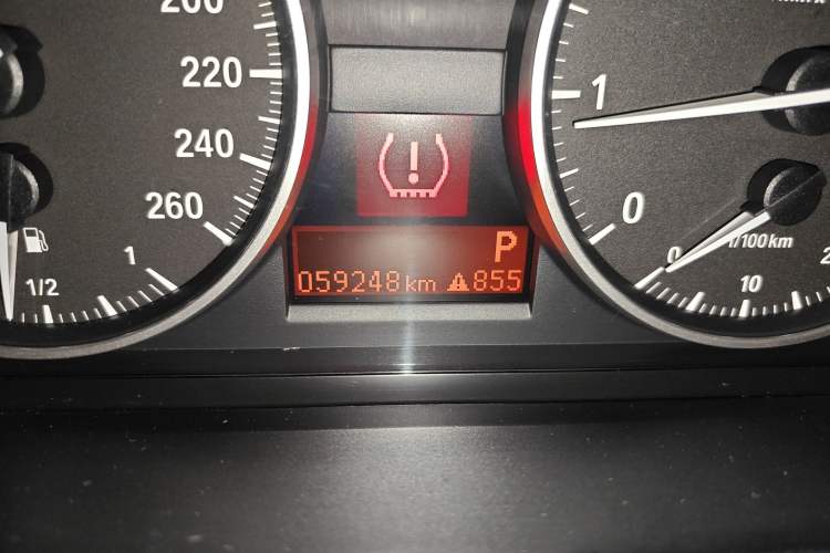 Used BMW X1 2010 sDrive18i Luxury Model