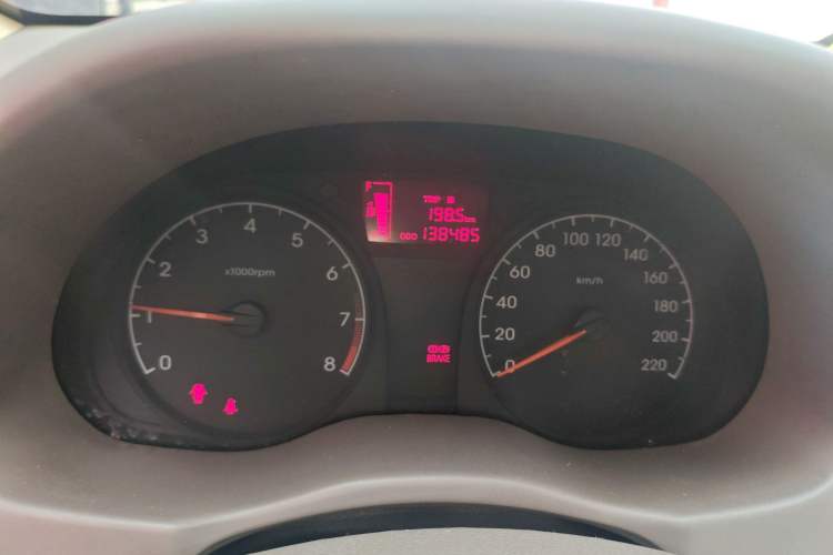 Used Hyundai Verna (older generation) 2010 Sedan 1.4L Manual Comfort GS
