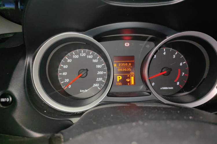 Used Mitsubishi Lancer EX 2013 Fashion Edition 1.8L CVT Comfort Version
