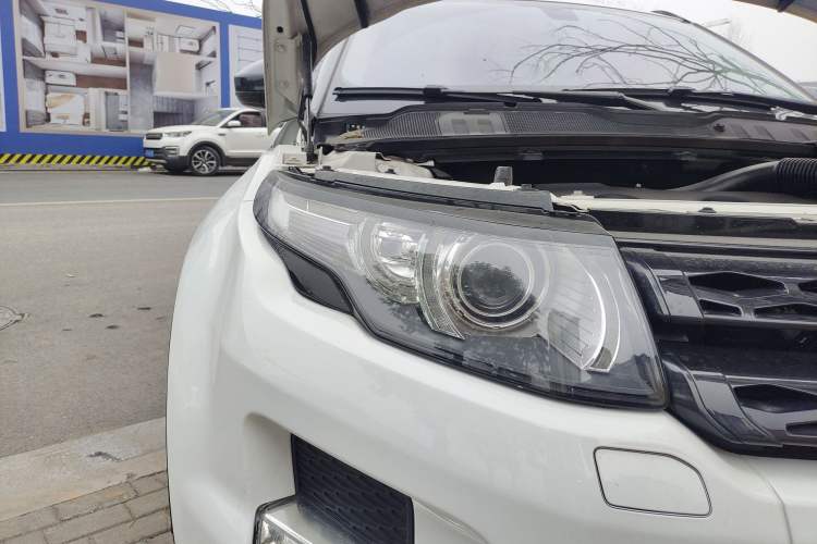 Used Land Rover Range Rover Evoque 2014 2.0T 5-Door Ignite Edition
