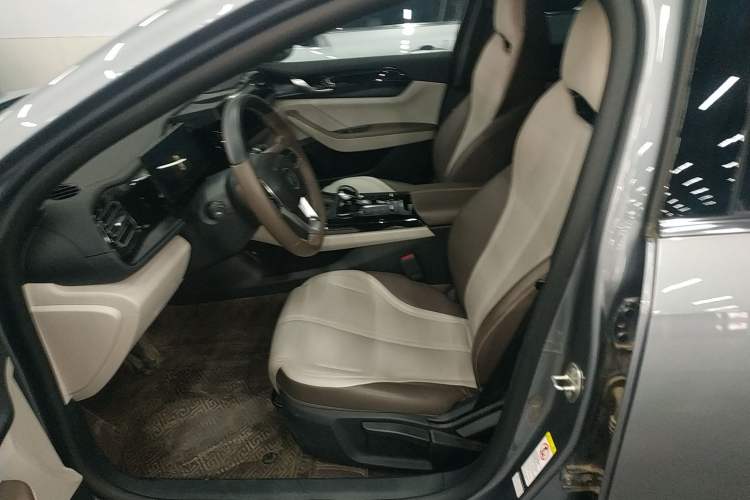 Used BYD Qin PLUS 2023 Champion Edition DM-i 55KM Leading Model