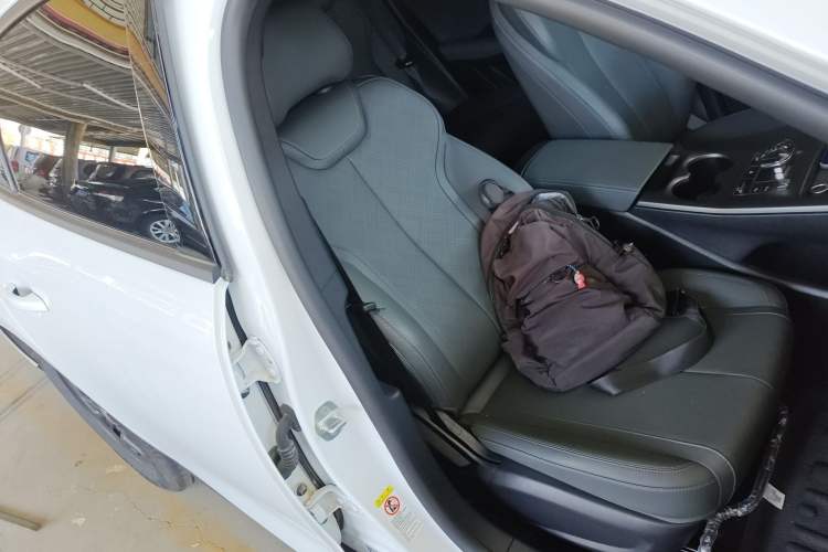 Used BYD Qin PLUS 2025 DM-i Smart Drive 55KM Leading Model