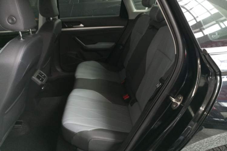 Used Volkswagen Lavida 2023 1.5L Automatic 5 Million Edition Left Rear Seat