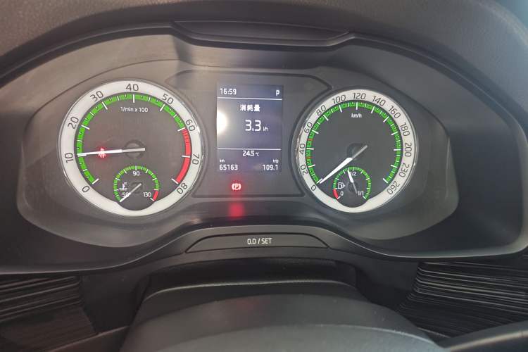 Used Skoda Kodiaq 2018 Facelifted TSI330 5-Seater Two-Wheel-Drive Luxury Enjoyment Edition Instrument Cluster