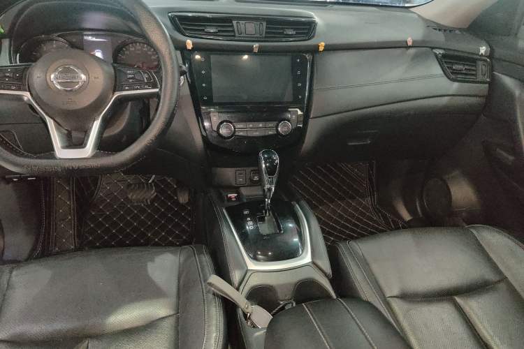 Used Nissan X-Trail 2019 2.0L CVT Smart Connect Comfort Edition 2WD
