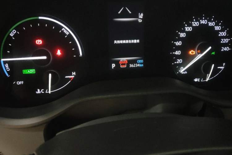 Used Toyota Granvia 2023 2.5L Hybrid Comfort Edition