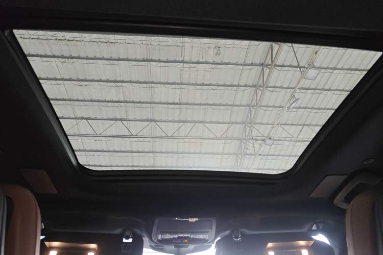 Used Lincoln Aviator 2020 3.0T V6 All-Wheel Drive Executive Version