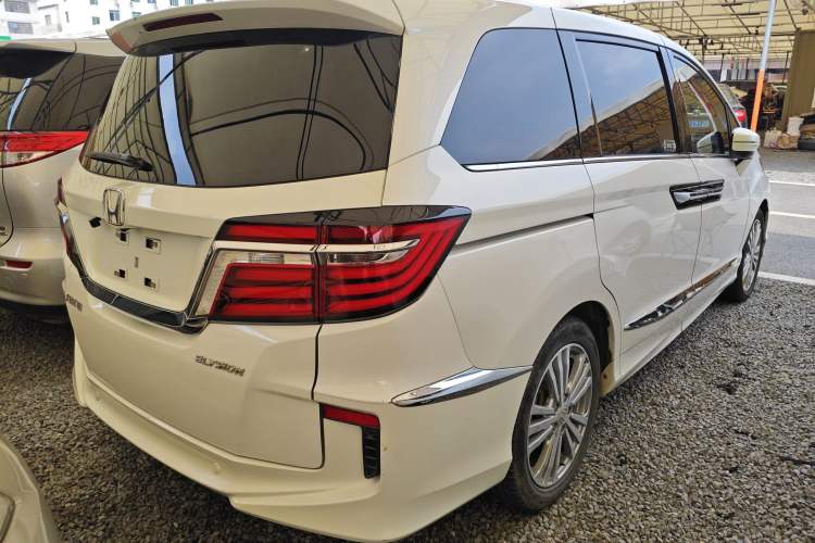 Used Honda Elysion 2016 2.4L Luxury Edition