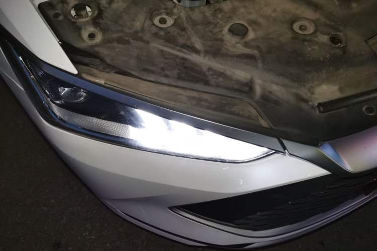 Used BYD Qin PLUS 2024 HONOR Edition DM-i 55KM Leading Model Right Front Headlight