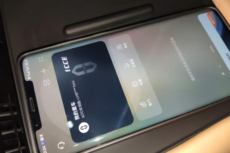 Used Hima AITO M7 2024 1.5T Rear-Drive Plus Version 5 Seats Vehicle Key