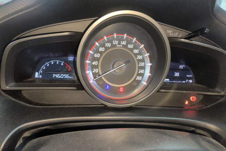 Used Mazda Mazda 3 Axela 2016 Sedan 1.5L Manual Comfort Model
