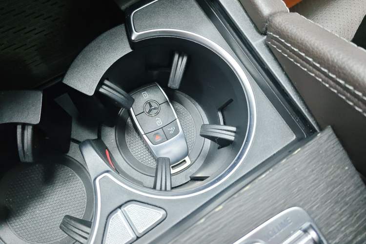 Used Mercedes-Benz GLE-Class  Vehicle Key