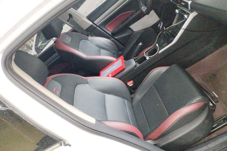 Used Geely Auto Coolray 2021 1.4T Manual Gold Edition Right Front Seat