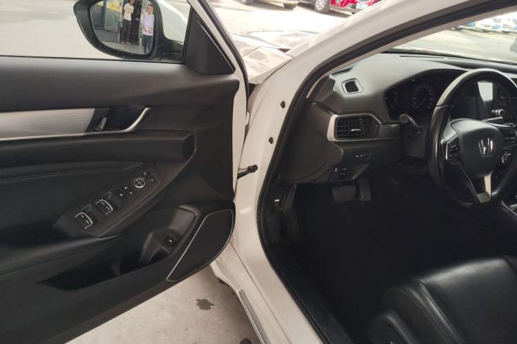 Used Honda Accord 2018 260TURBO Elite Edition China VI
